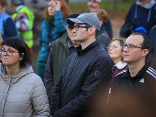 Fáklyás és mécseses felvonulás a pedagógusainkért - fotó: 