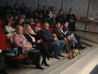 Az Útkeresés jubileumi ünnepsége a Gárdonyiban - fotó: 