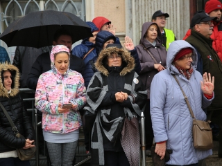Élőlánc, demonstráció és nyílt fórum az oktatás válsága miatt - fotó: 