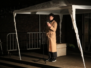 Élőlánc, demonstráció és nyílt fórum az oktatás válsága miatt - fotó: 