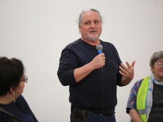 Élőlánc, demonstráció és nyílt fórum az oktatás válsága miatt - fotó: 