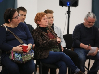 Élőlánc, demonstráció és nyílt fórum az oktatás válsága miatt - fotó: 