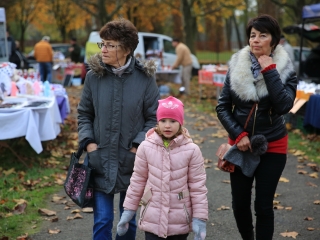 Karácsonyra hangolt és kivit is kínált a kincses forgatag - fotó: 