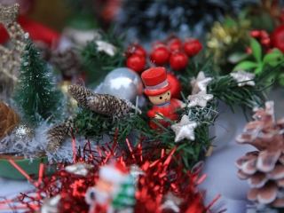 Gyertyagyújtás és forgatag advent első vasárnapján - fotó: 