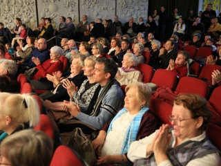 Boldog születésnapot, Dunaújvárosi Vegyeskar! - fotó: 