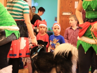 Ho-ho-ho – a Nagy Mikulásjárás DO Képtár (2022) - fotó: 