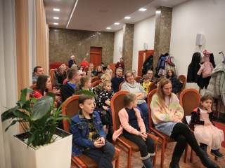 Ho-ho-ho – a Nagy Mikulásjárás DO Képtár (2022) - fotó: 