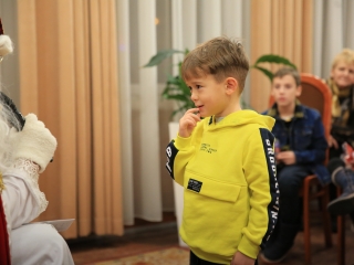 Ho-ho-ho – a Nagy Mikulásjárás DO Képtár (2022) - fotó: 