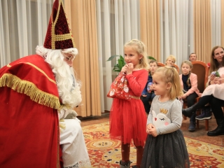 Ho-ho-ho – a Nagy Mikulásjárás DO Képtár (2022) - fotó: 