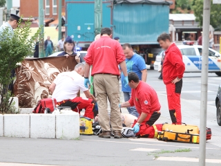 Mentőhelikopter szállt le a Béke térre - fotó: 