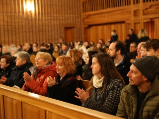 Zenés élménycsomag az evangélikus templomban - fotó: 