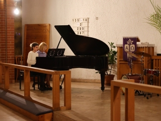 Zenés élménycsomag az evangélikus templomban - fotó: 