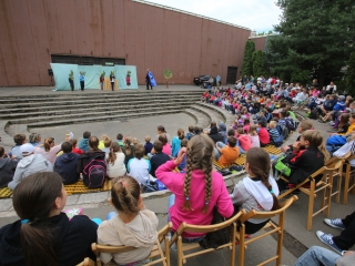 Meseelőadás az MMK-ban - fotó: Ónodi Zoltán