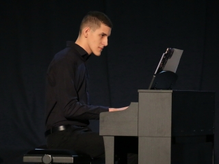 Újévköszöntő koncert a Sándor Frigyes Zeneiskolától - fotó: 