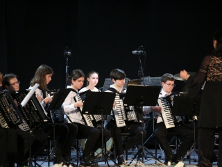 Újévköszöntő koncert a Sándor Frigyes Zeneiskolától - fotó: 