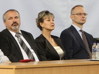 Ünnepélyes diplomaátadó a főiskolán - fotó: Sándor Judit