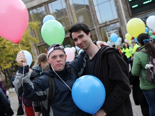 Autizmus napja - fotó: 