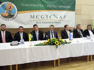 Megyenapi kitüntetések - fotó: Sándor Judit