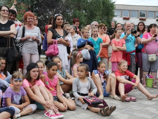 Megyenapi kirakodós a Városháza téren - fotó: Sándor Judit