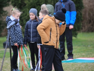 Megemlékezés és koszorúzás a forradalmi emlékműnél - fotó: 