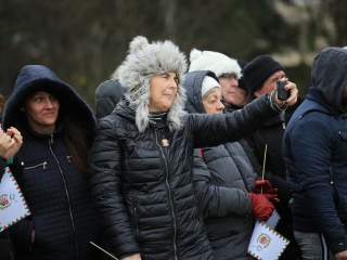 Megemlékezés és koszorúzás a forradalmi emlékműnél - fotó: 