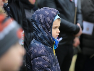 Megemlékezés és koszorúzás a forradalmi emlékműnél - fotó: 