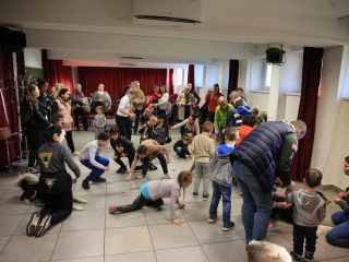 Nap-éj egyenlőségi kutyás-tüzes forgatag - fotó: 