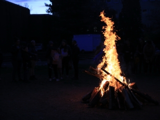 Nap-éj egyenlőségi kutyás-tüzes forgatag - fotó: 