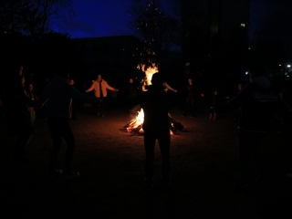 Nap-éj egyenlőségi kutyás-tüzes forgatag - fotó: 