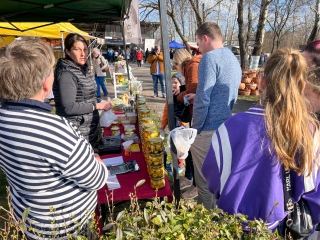 Csalogató forgatag a Szalki-szigeten - fotó: 