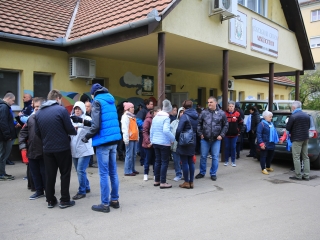 Kékben ragyogó séta a "jószoli" csapatával - fotó: 