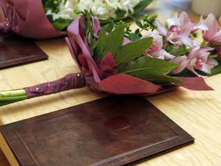 Hárman vehették át a Dunaújváros Közszolgálatáért Díjat - fotó: Sándor Judit