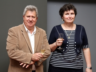 Hárman vehették át a Dunaújváros Közszolgálatáért Díjat - fotó: Sándor Judit