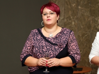 Hárman vehették át a Dunaújváros Közszolgálatáért Díjat - fotó: Sándor Judit