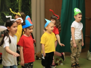 Mesevarázs a Csillagvirág oviban - fotó: 