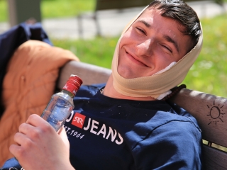 Életmentő diákok a Kultik Moziban és környékén - fotó: 