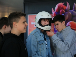 Életmentő diákok a Kultik Moziban és környékén - fotó: 