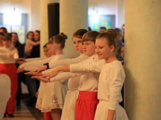 Tánc a téren, tánc a színpadon a világnapon! - fotó: 