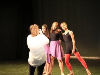 Tánc a téren, tánc a színpadon a világnapon! - fotó: 