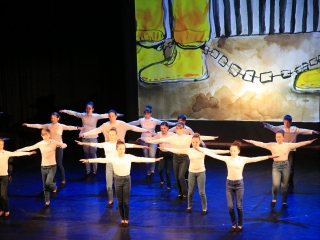 Tánc a téren, tánc a színpadon a világnapon! - fotó: 