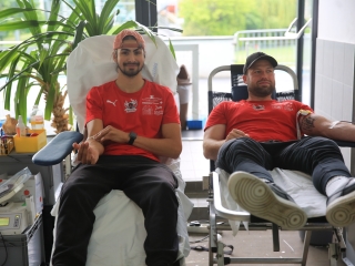 Sportolói Véradás Rekordkísérlettel - fotó: 