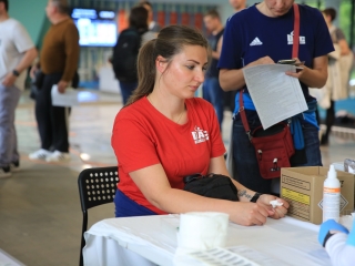 Sportolói Véradás Rekordkísérlettel - fotó: 