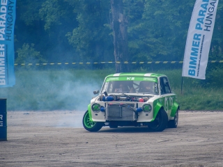Bimmer Parade a betonkockán - fotó: 