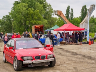 Bimmer Parade a betonkockán - fotó: 