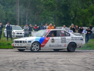 Bimmer Parade a betonkockán - fotó: 
