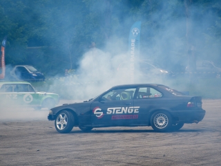 Bimmer Parade a betonkockán - fotó: 