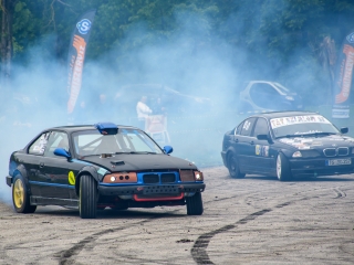 Bimmer Parade a betonkockán - fotó: 