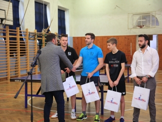 Asztaliteniszezők köszöntése - fotó: 