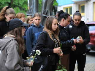 Együtt gyászolta Kexet a nagy jégkorongos család - fotó: 