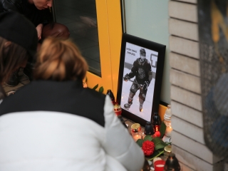 Együtt gyászolta Kexet a nagy jégkorongos család - fotó: 